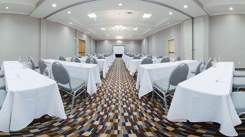 Doubletree By Hilton Chicago Midway Airport, Il Hotel Bedford Park Exterior photo